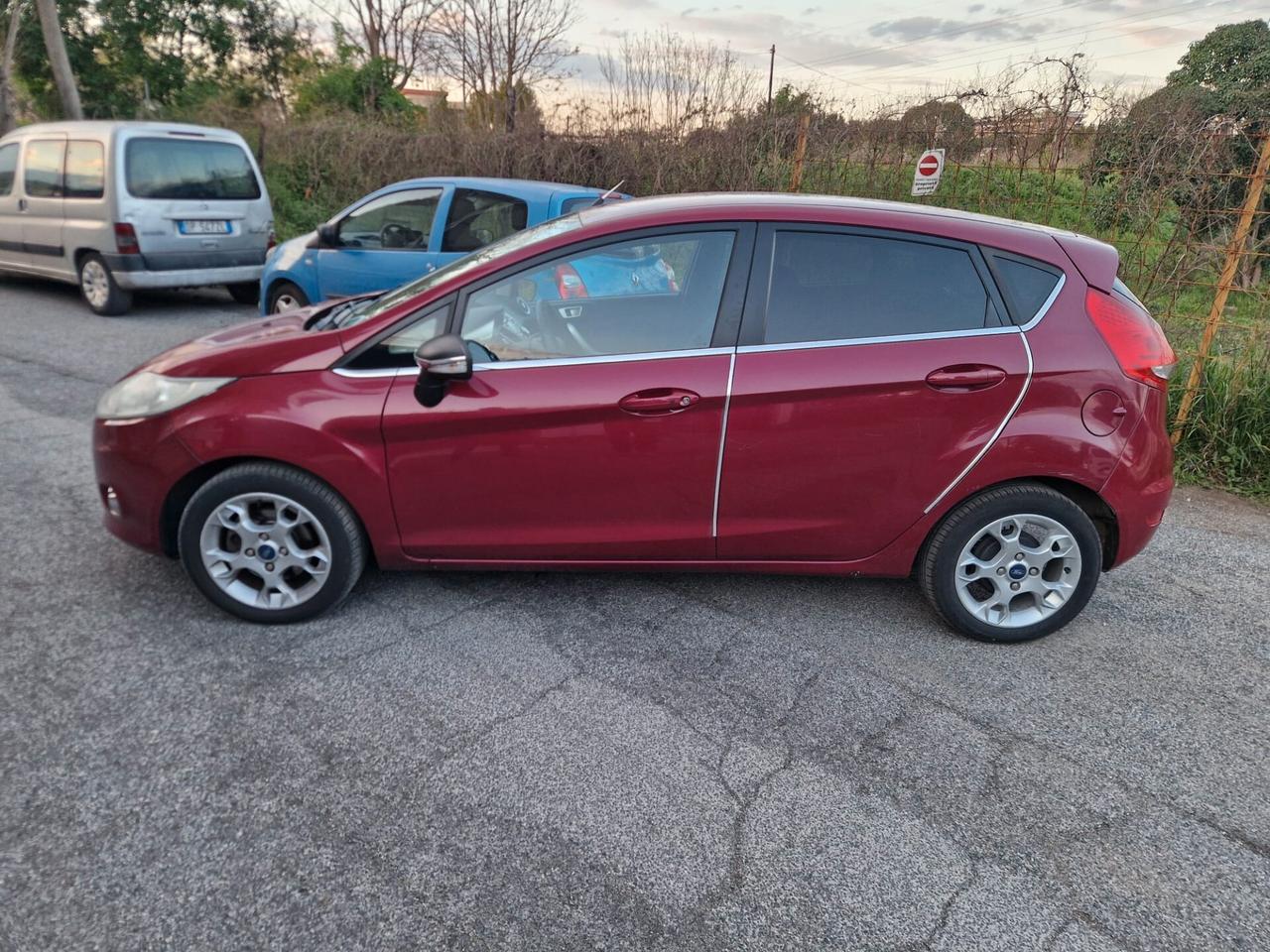 Ford Fiesta 1.4 TDCi 70cv 5 porte