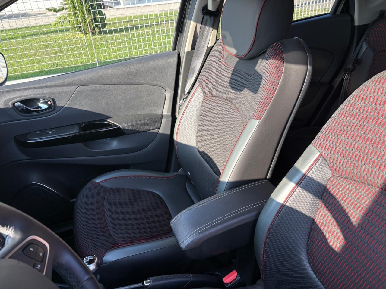 Renault Captur dCi 8V 110 CV Start&Stop Energy 2016 Euro 6