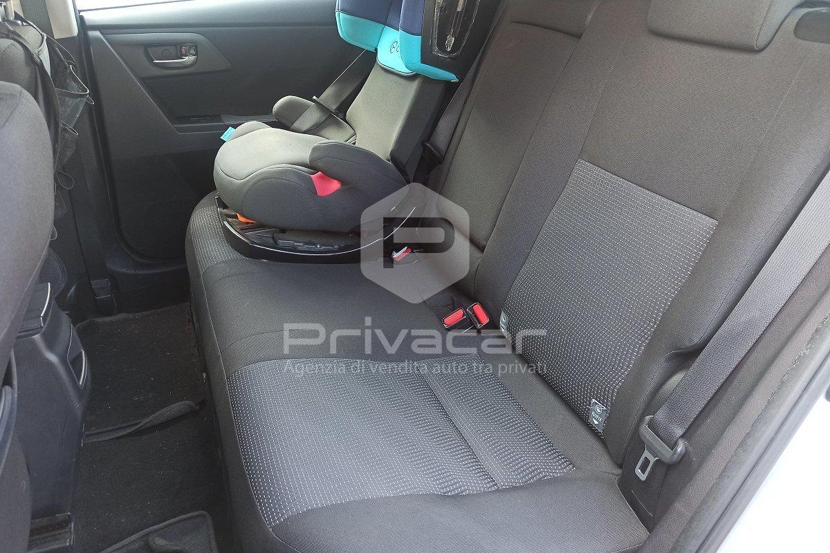 TOYOTA Auris Touring Sports 1.8 Hybrid Active Plus