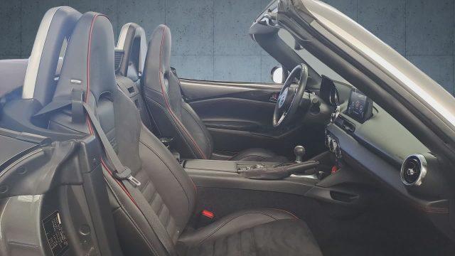 MAZDA MX-5 2.0L Skyactiv-G RF Exceed
