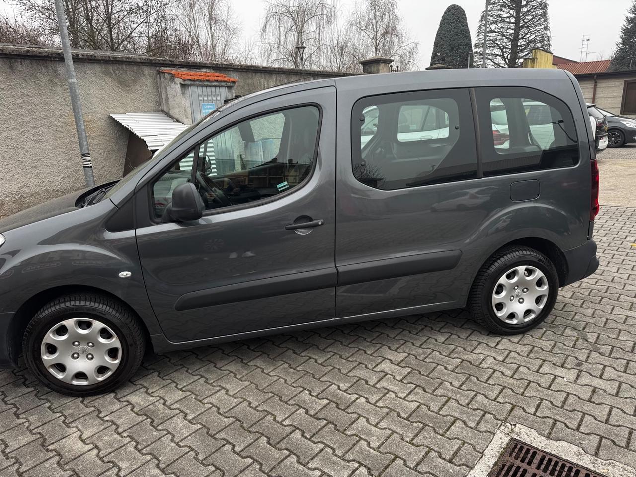Peugeot Partner 1.6 8V HDi 90CV FAP L1 2 posti