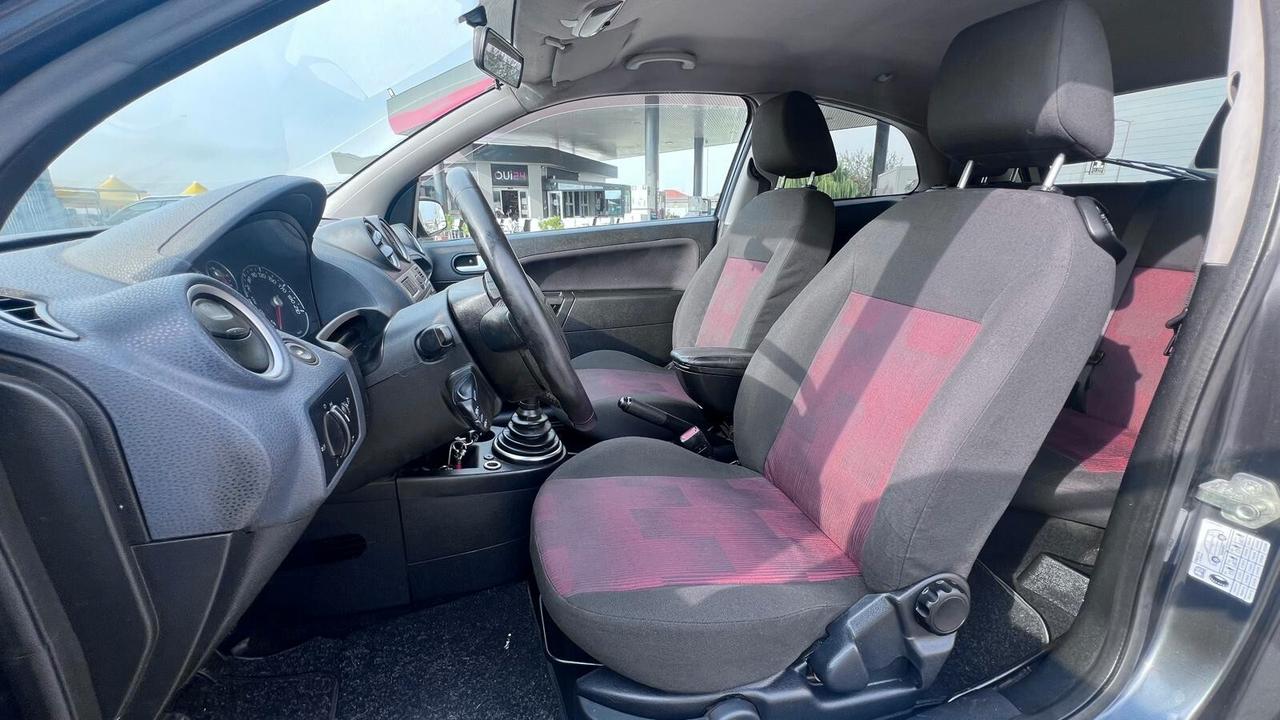 Ford Fiesta 1.4 TDCi 5p. Ghia