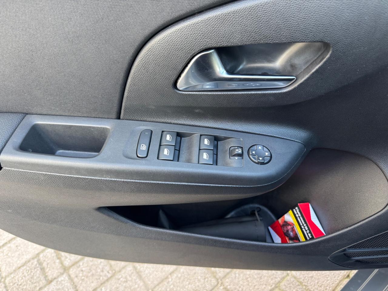 Opel Corsa 1.2 75cv
