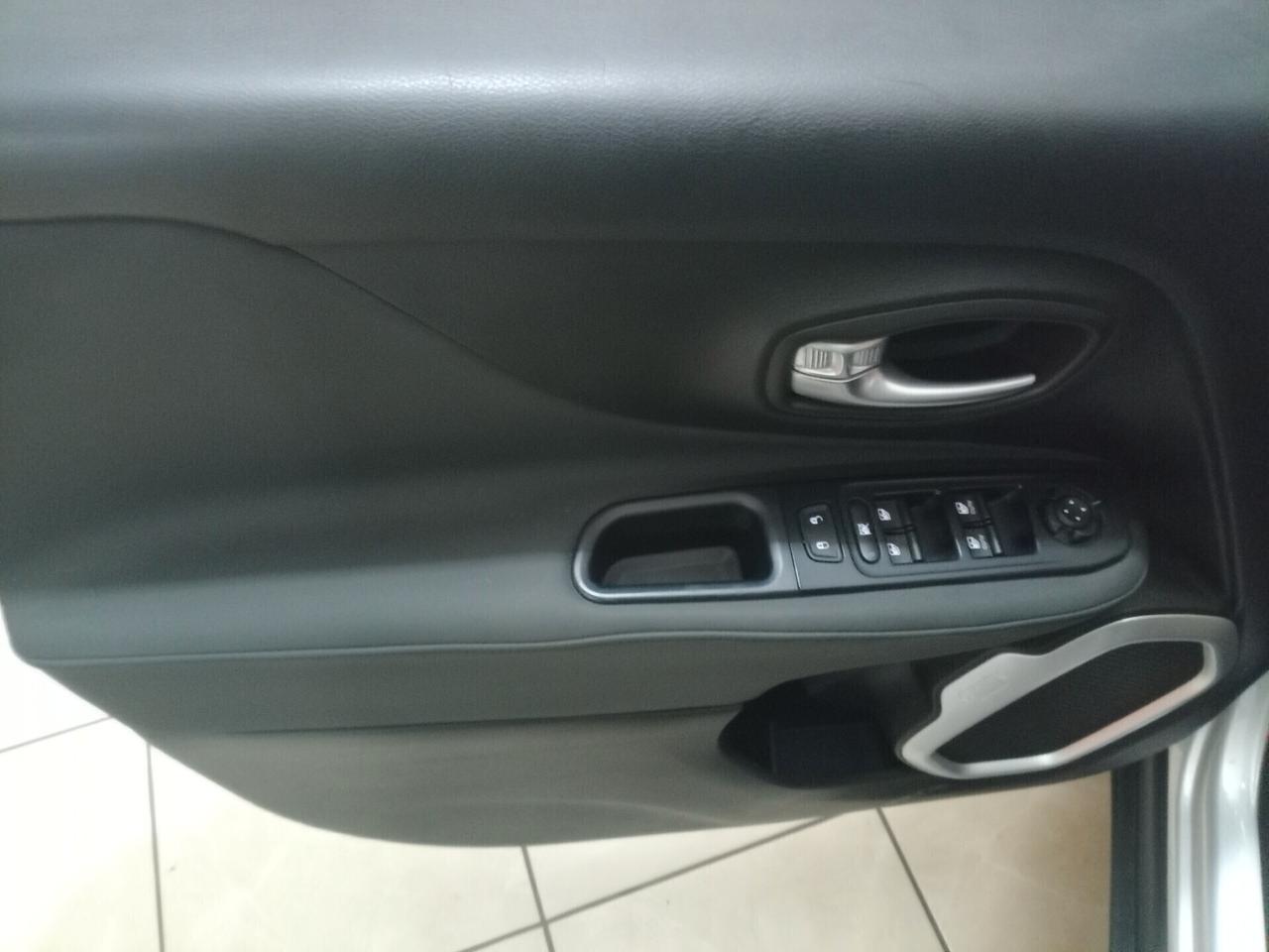 Jeep Renegade 1.6 Mjt 130 CV