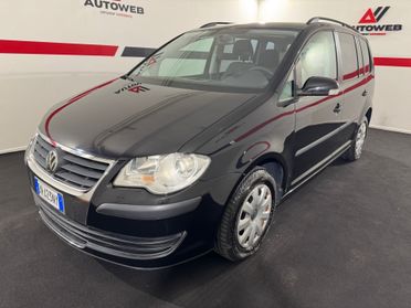 Volkswagen Touran 1.6 BENZINA/GPL * 7 POSTI *