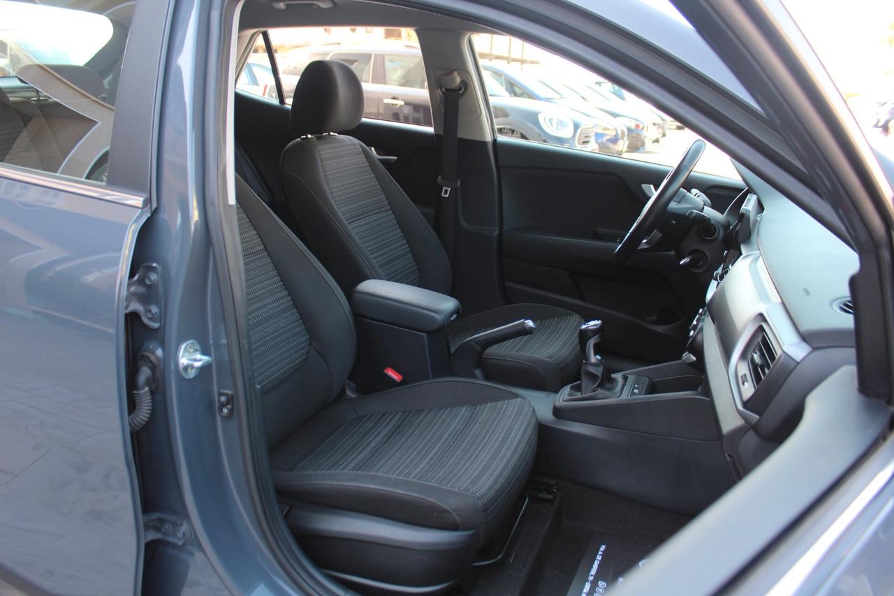 Kia Stonic 1.0 T-GDi 100 CV MHEV iMT Style