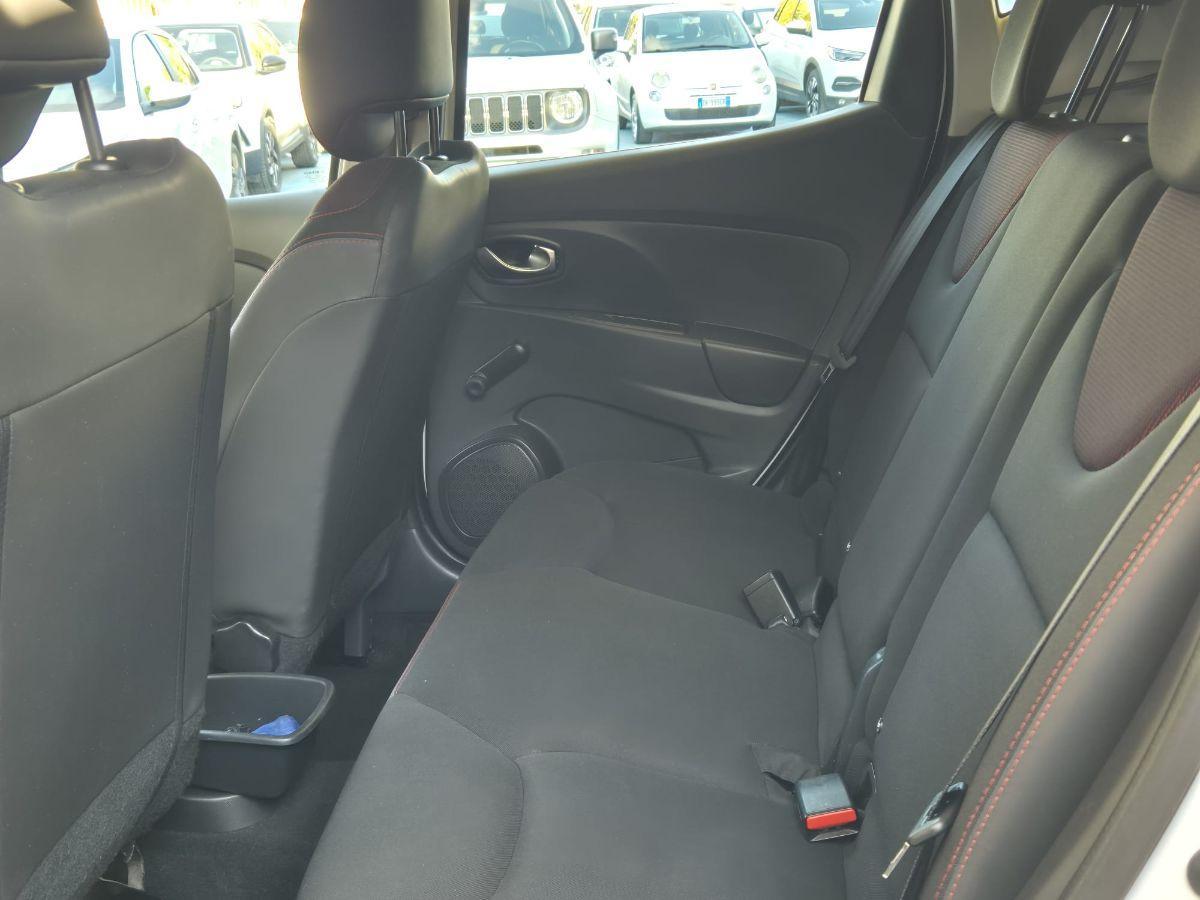 RENAULT - Clio - 1.2 75 CV GPL 5p. Costume National