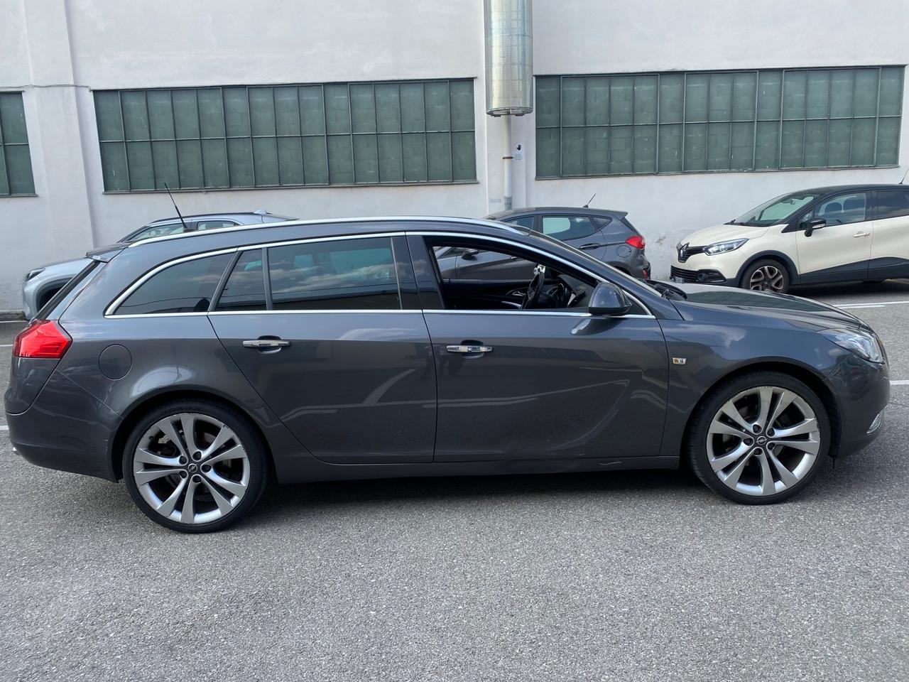 Opel Insignia 1.6 Turbo 180CV Sports Tourer Cosmo