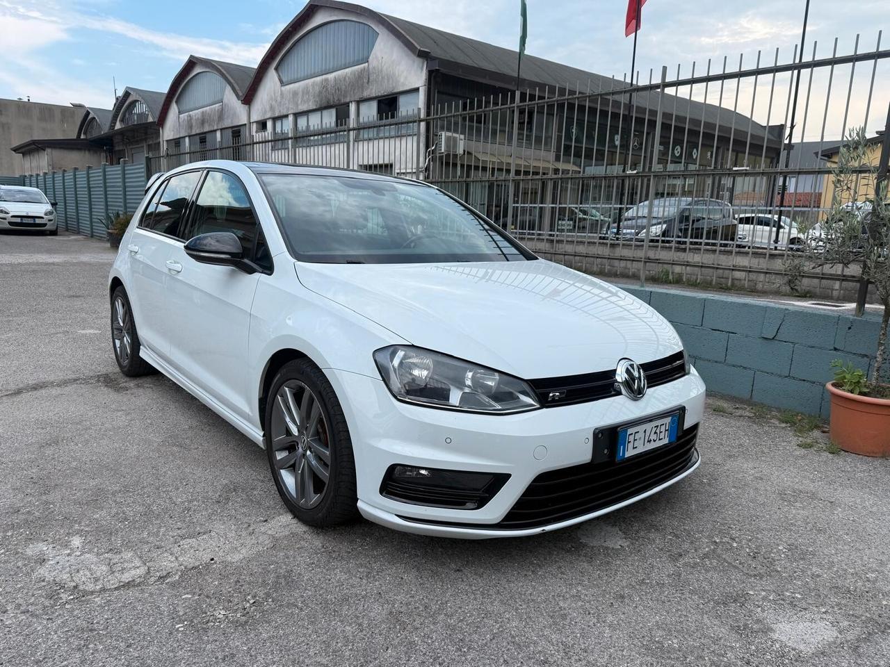 Golf 1.4 TSI 5p. Sport Edition R LINE