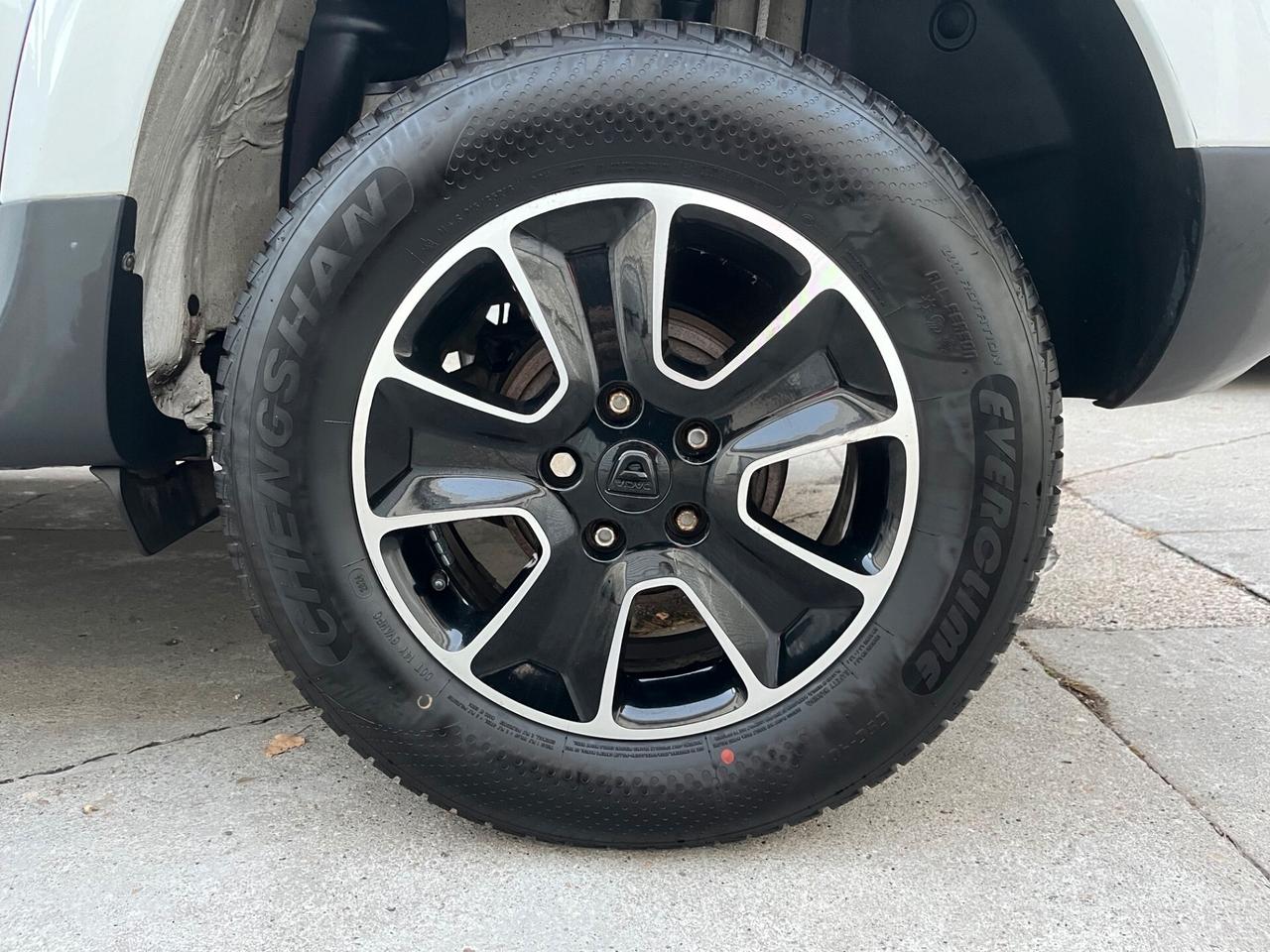 Dacia Duster 1.2 TCe 125CV Start&Stop 4x2 Prestige EURO 6B