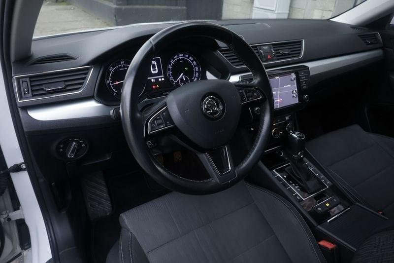 Skoda Superb Skoda Superb 2.0 TDI DSG Wagon SportLine 110KW ANNO 2017