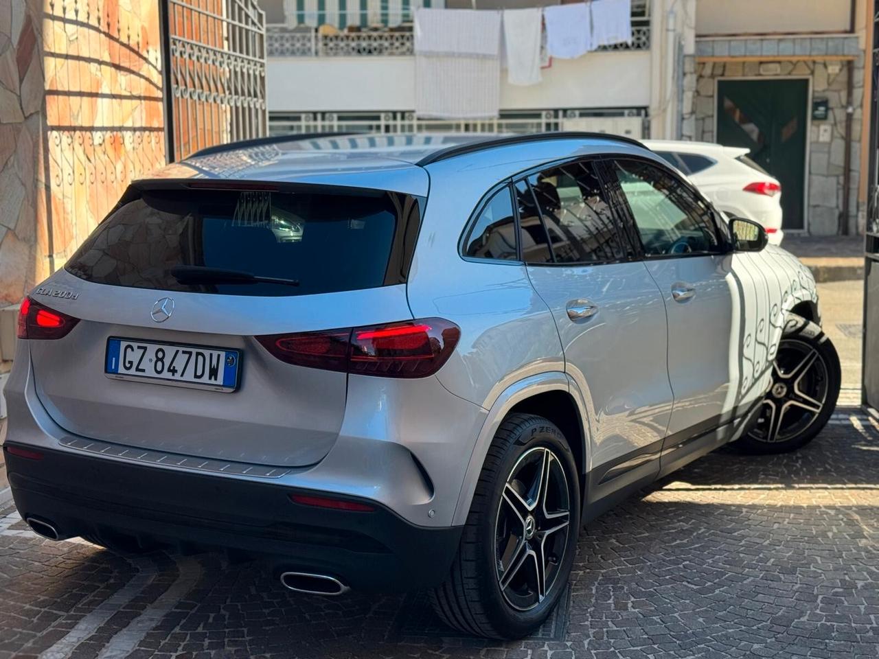 Mercedes-benz GLA 200 d Automatic AMG Line Premium Plus