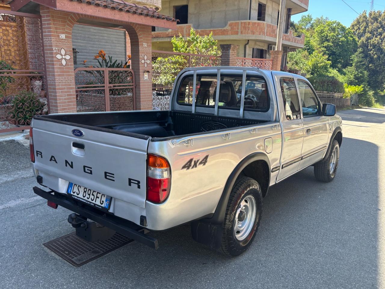 Ford Ranger 2.5 TDI (109CV) 4p. Super Cab Pick-up XL