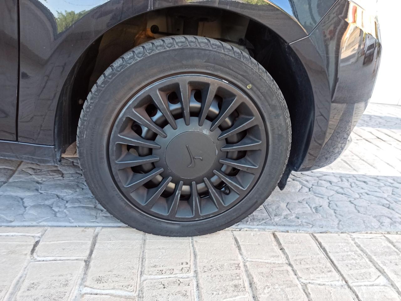 Lancia Ypsilon 1.0 FireFly 5 porte S&S Hybrid Ecochic Silver