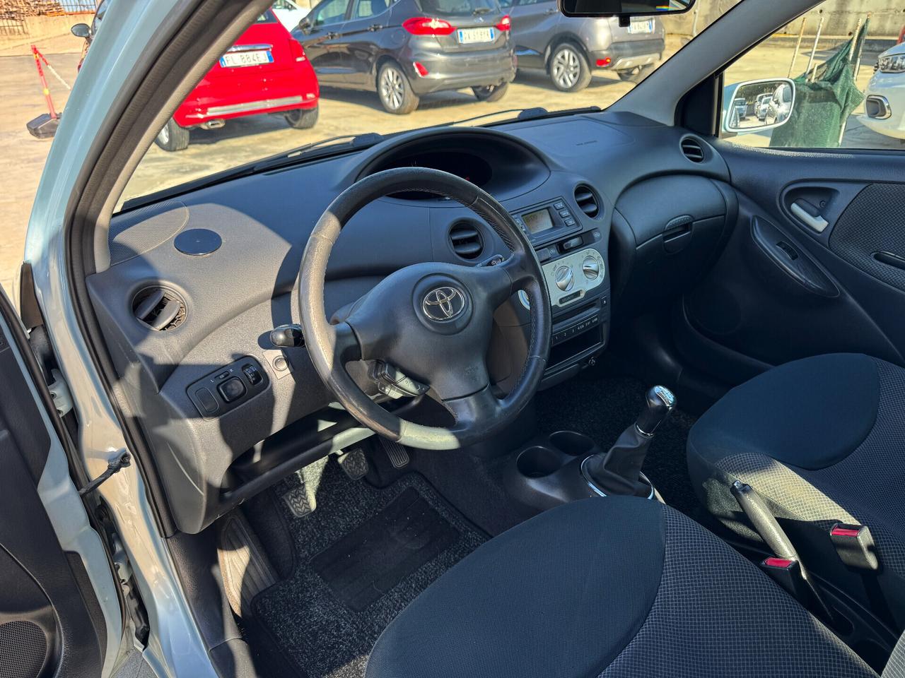 TOYOTA YARIS 1.4 D-4D/UNIPROP/185.000KM