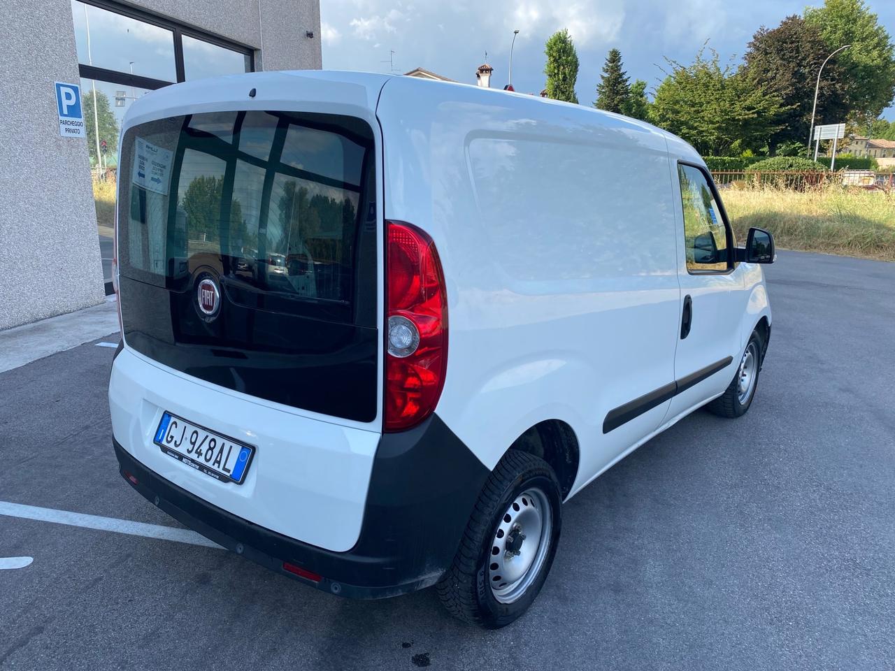Fiat Doblo 1.6 MJT 90CV S&S PL-TN Cargo Maxi Easy