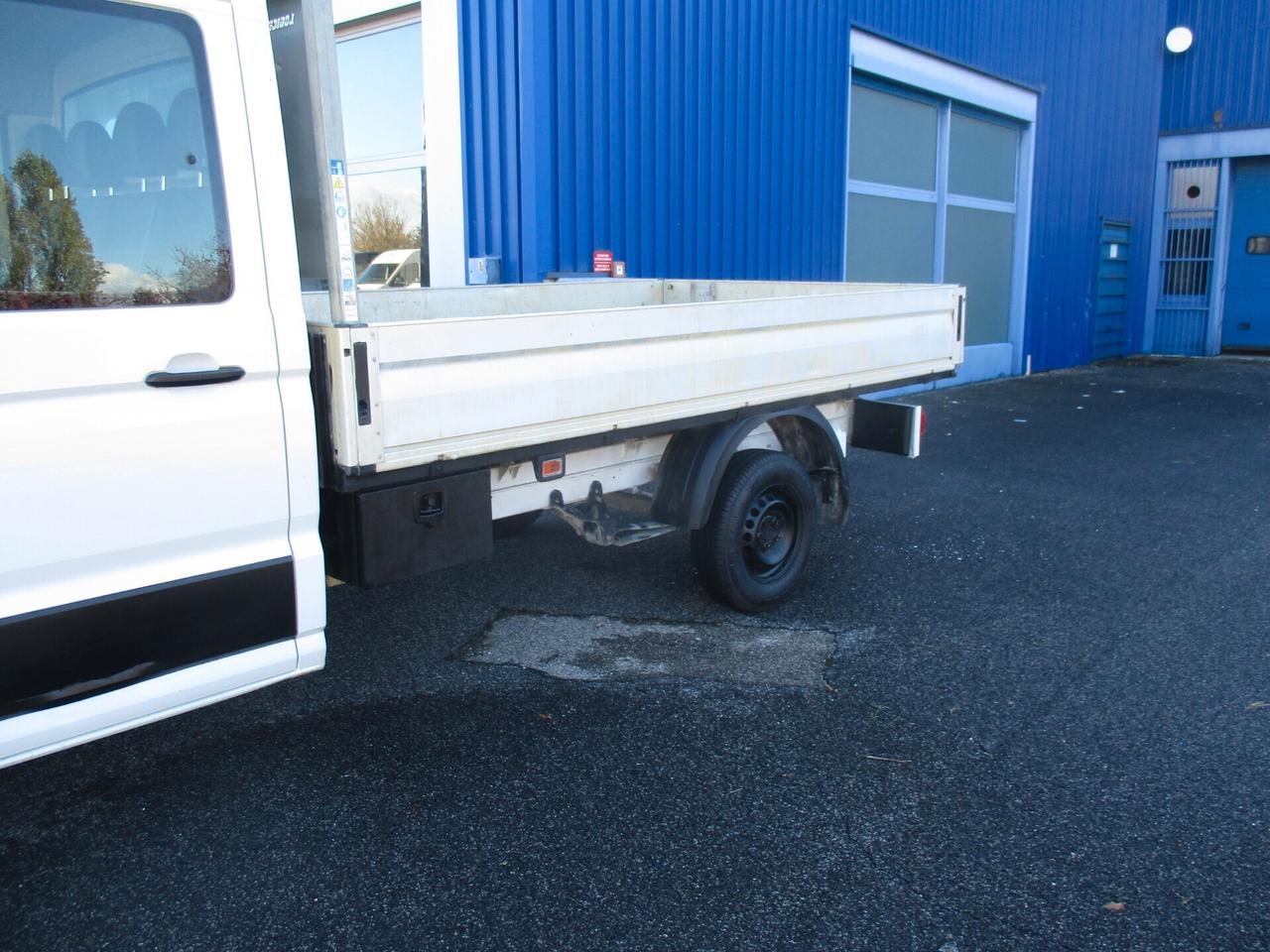 Volkswagen CRAFTER DOPPIA CABINA 7 POSTI CON CASSONE