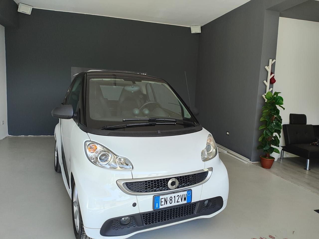 Smart ForTwo 1000 52 kW MHD permuto