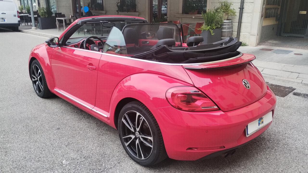Volkswagen Maggiolino Cabrio 2.0 TDI Sport BlueMotion Technology