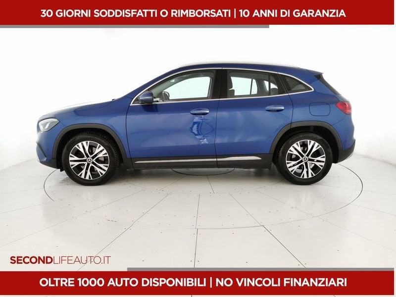 Mercedes-Benz GLA 200 d Advanced 4matic auto