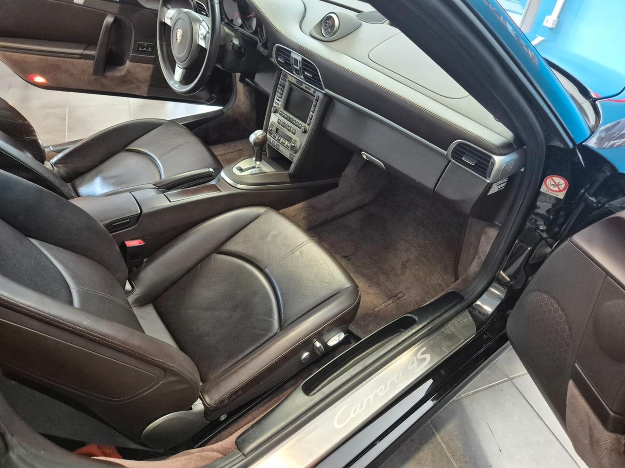 Porsche 911 Carrera 4S Coupé