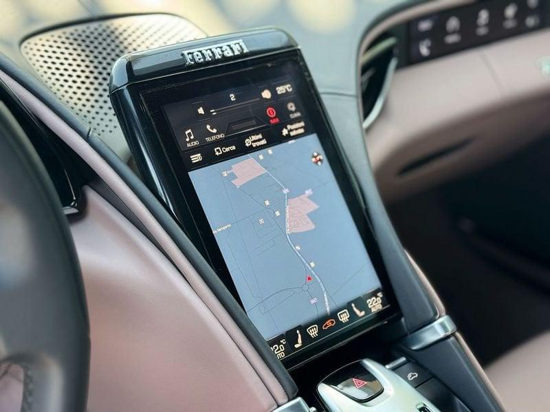 Ferrari Roma Spider 3.9 Spider DCT