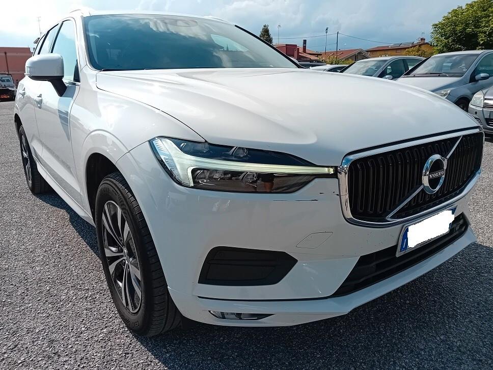 Volvo XC60 B4 (d) AWD Geartronic Momentum Pro