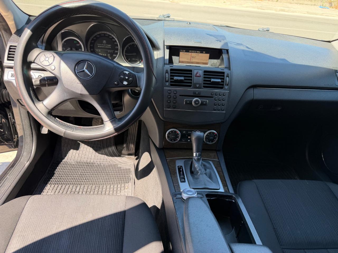 Mercedes-benz C 220 200 CDI BlueEFFICIENCY Elegance