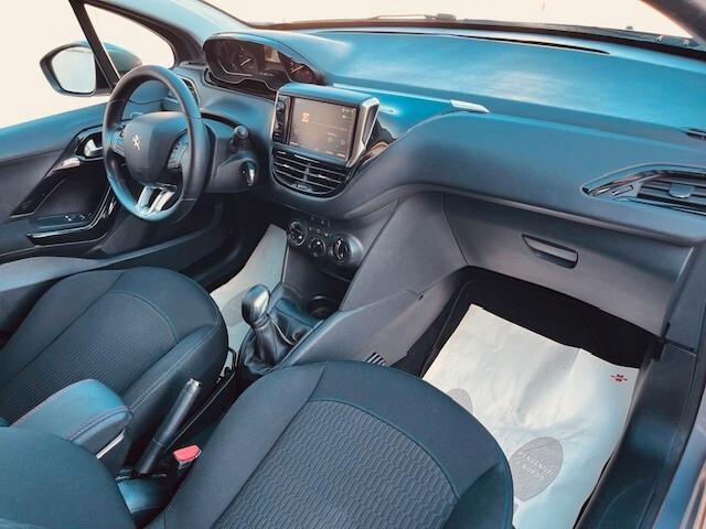 PEUGEOT 208 1.2 BENZINA/GPL 82 CV VERSIONE SIGNATURE