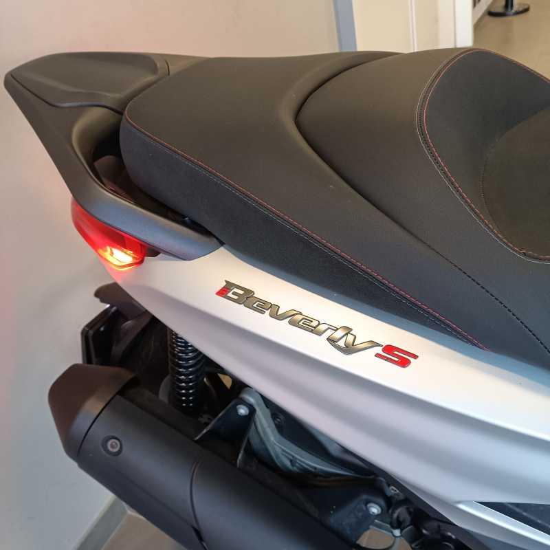Piaggio Beverly 300 S - 2023