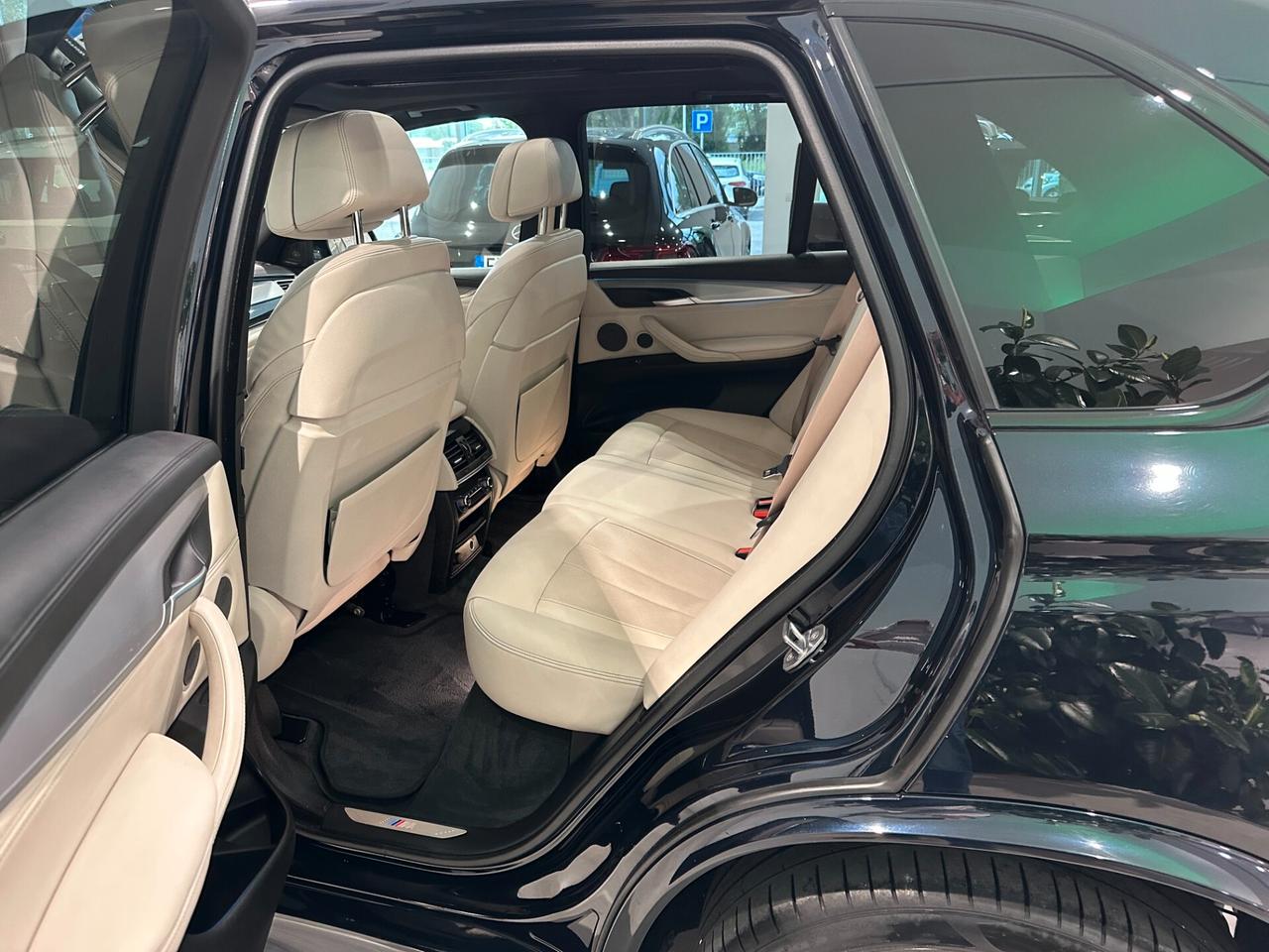 Bmw X5 M50 X5 M50d auto