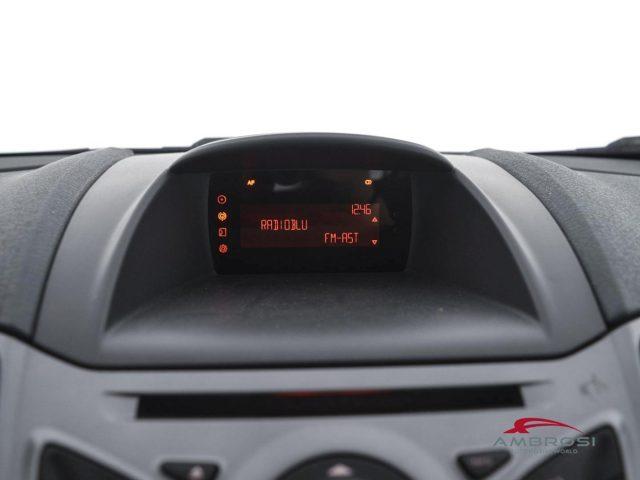 FORD Fiesta 1.2 82 CV 5 porte Titanium - PER OPERATORI DEL SET
