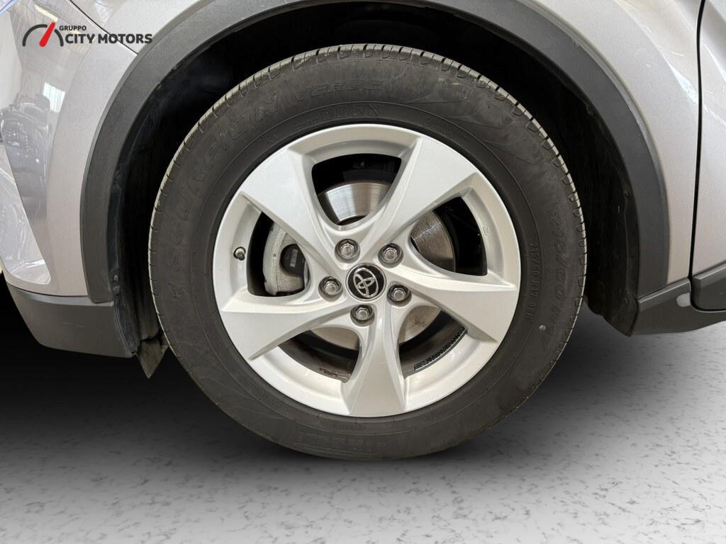Toyota C-HR 5 Porte 1.8 Hybrid Active 2WD E-CVT