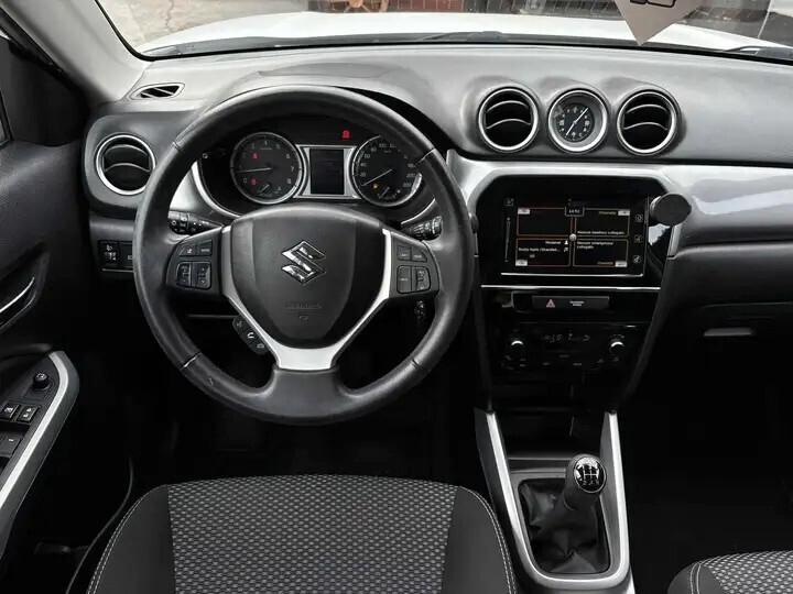 Suzuki Vitara 1.6 VVT V-Top