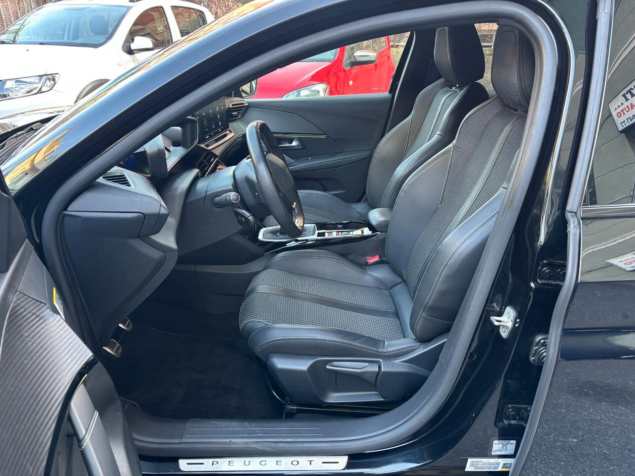 Peugeot 208 PureTech 100 Stop&Start 5 porte GT Pack PREZZO REALE