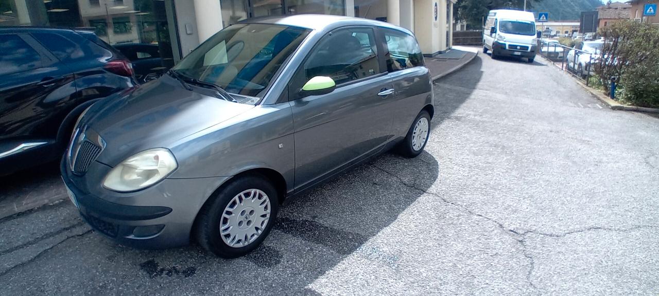 Lancia Ypsilon 1.2