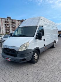 Iveco Daily 2.3 HPT PL-TA Furgone