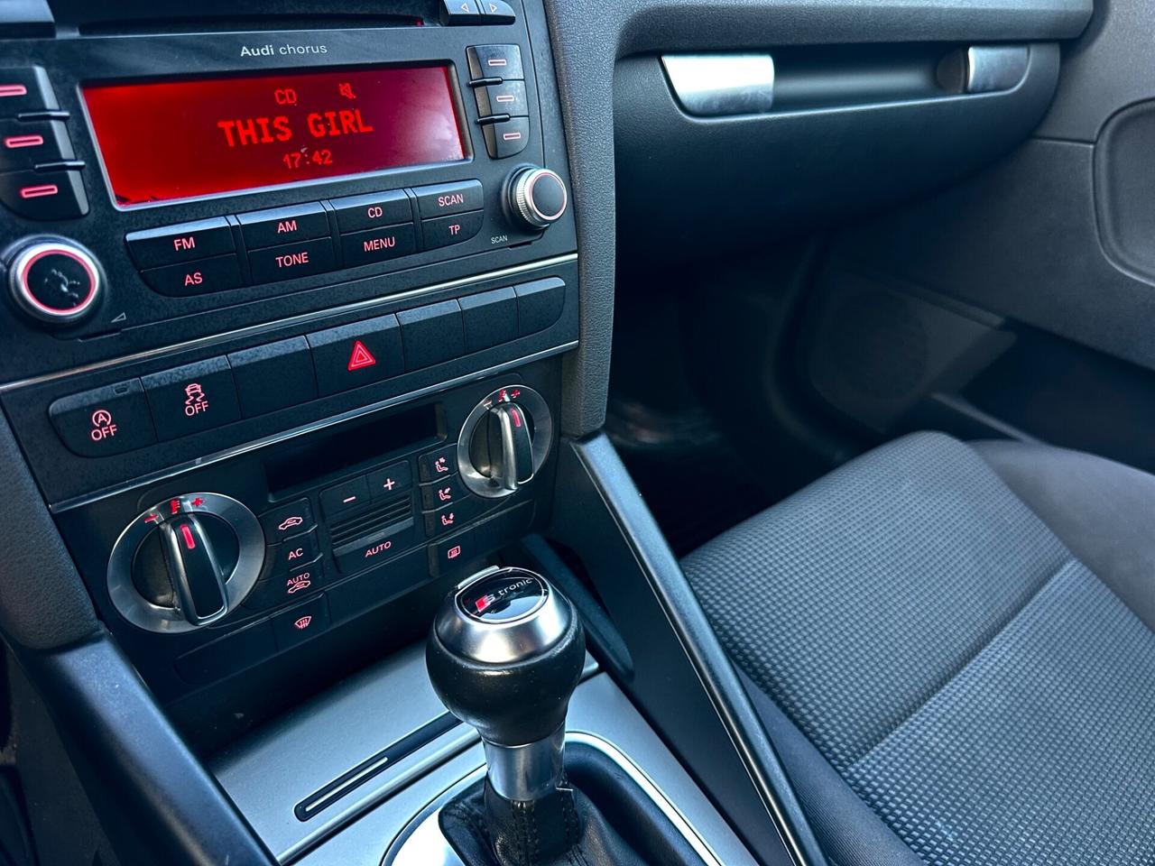 Audi A3 SPB 1.6TDi S tronic Attraction