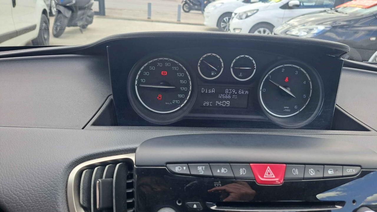 Lancia Ypsilon 1.3 MJT 16V 95 CV S&S Gold