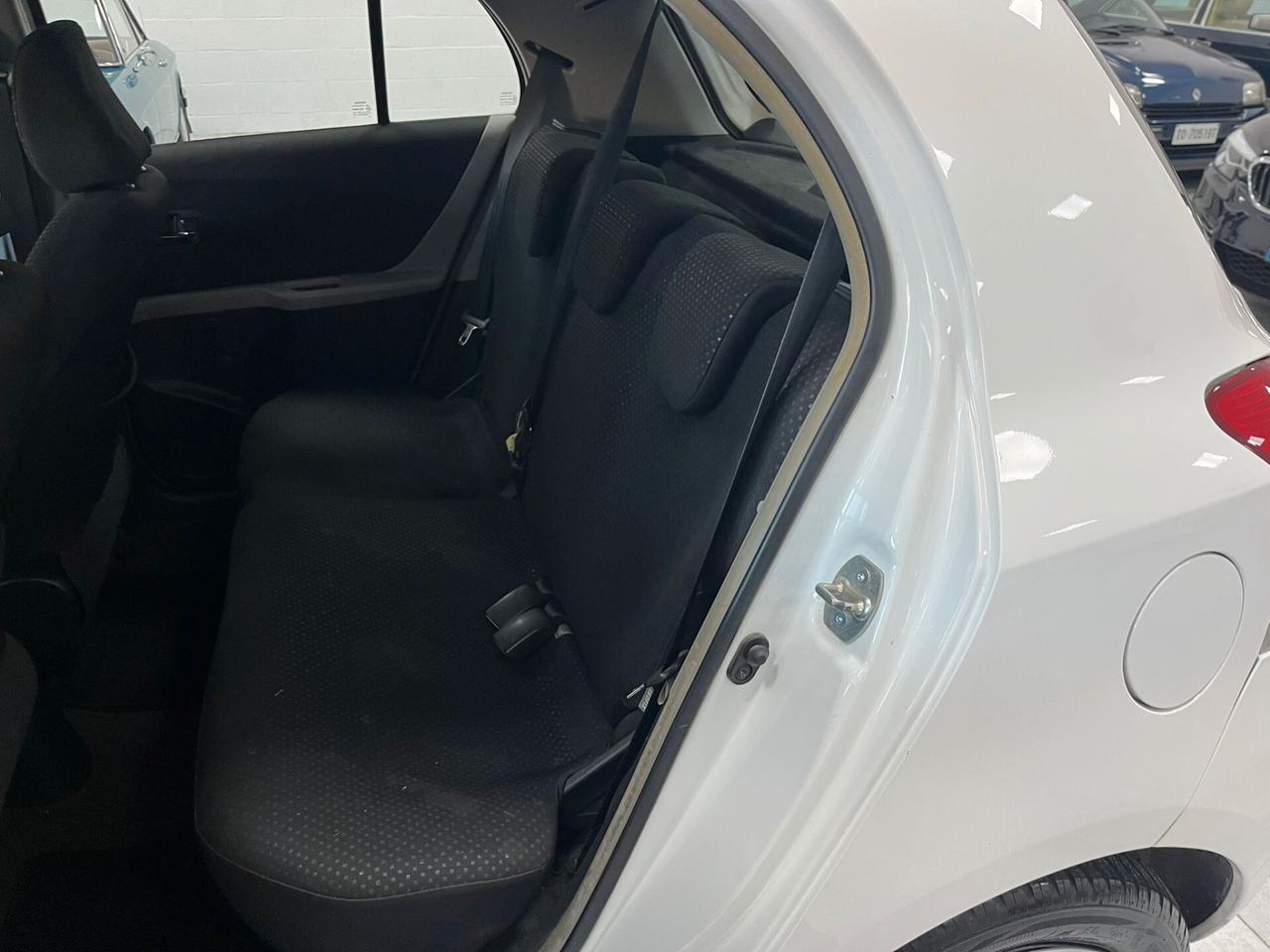 Toyota Yaris 5p 1.0