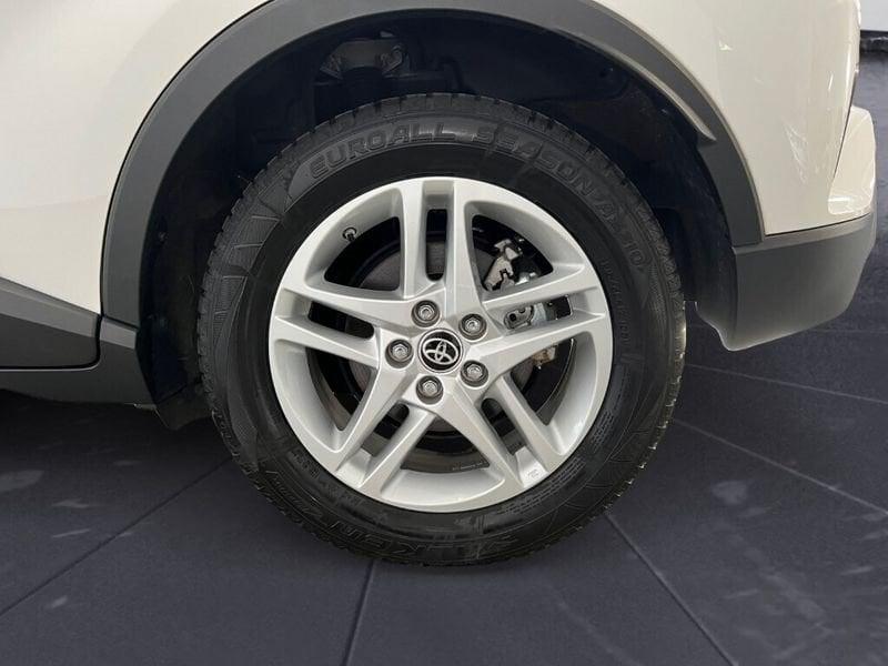 Toyota C-HR (2016-2023) 1.8 Hybrid E-CVT Active