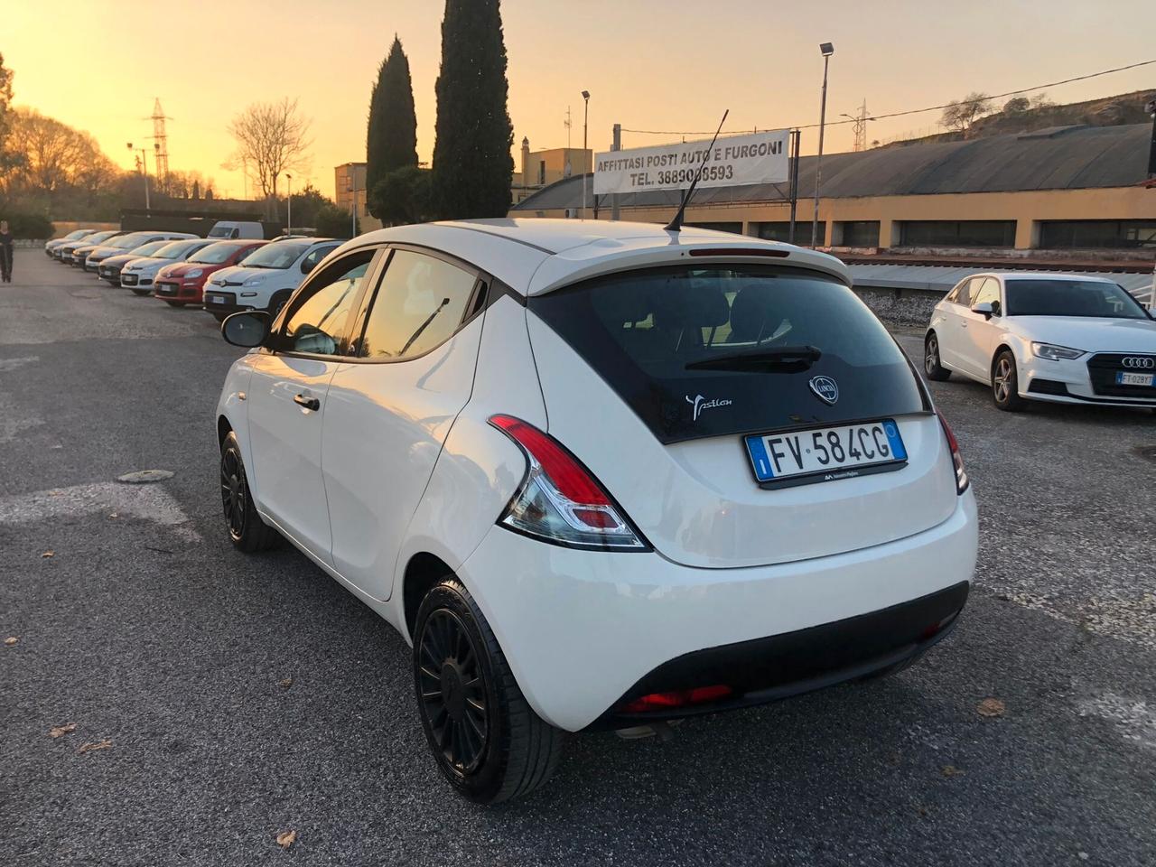 Lancia Ypsilon 1.2 69 CV 5 porte GPL Ecochic Elefantino Blu PROMO FINANZIAMENTO