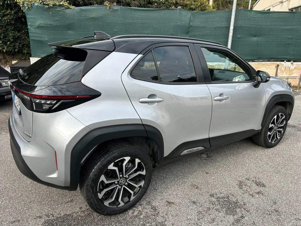 Toyota Yaris Cross 1.5 Hybrid 5p. E-CVT AWD-i Adventure