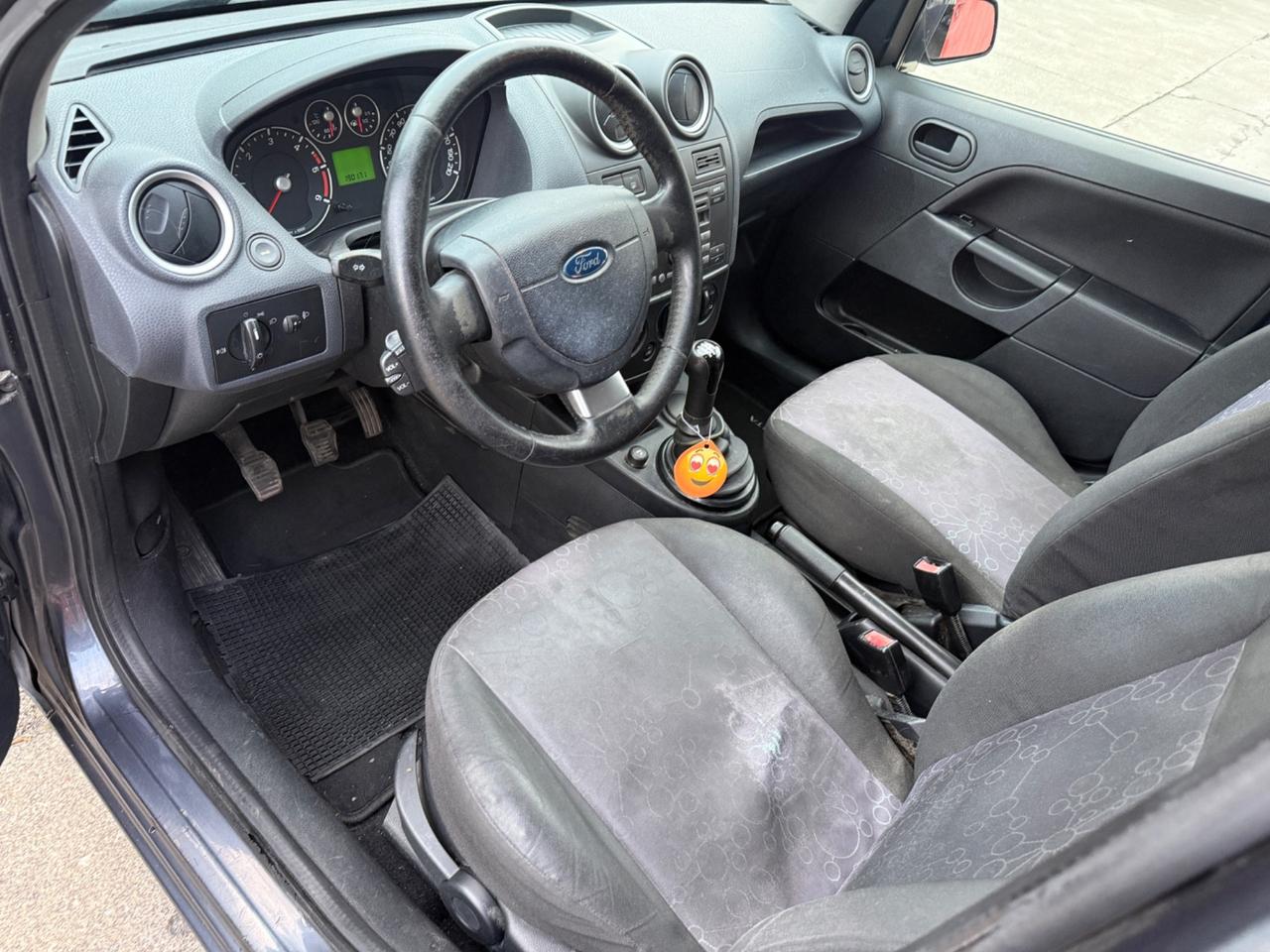 Ford Fiesta 1.4 TDCi 5p. Ghia