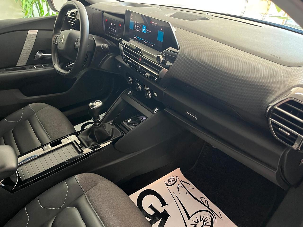 Citroen C4 PureTech 130 S&S EAT8 Shine