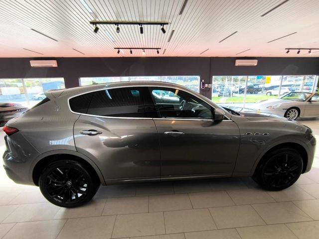 MASERATI Levante V6 AWD Gransport