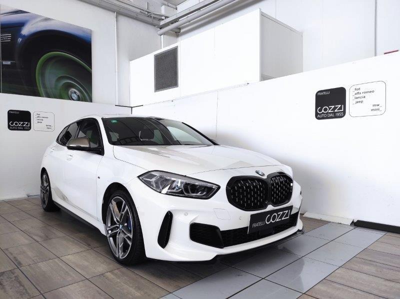 BMW Serie 1 (F40) - M 135i xDrive