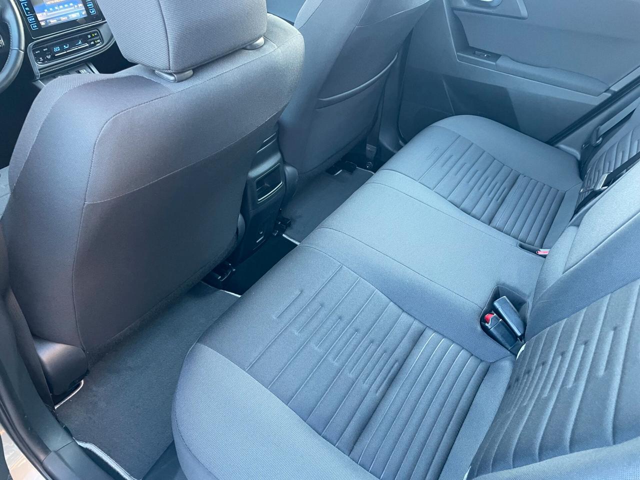 Toyota Auris Touring Sports 1.8 Hybrid Business