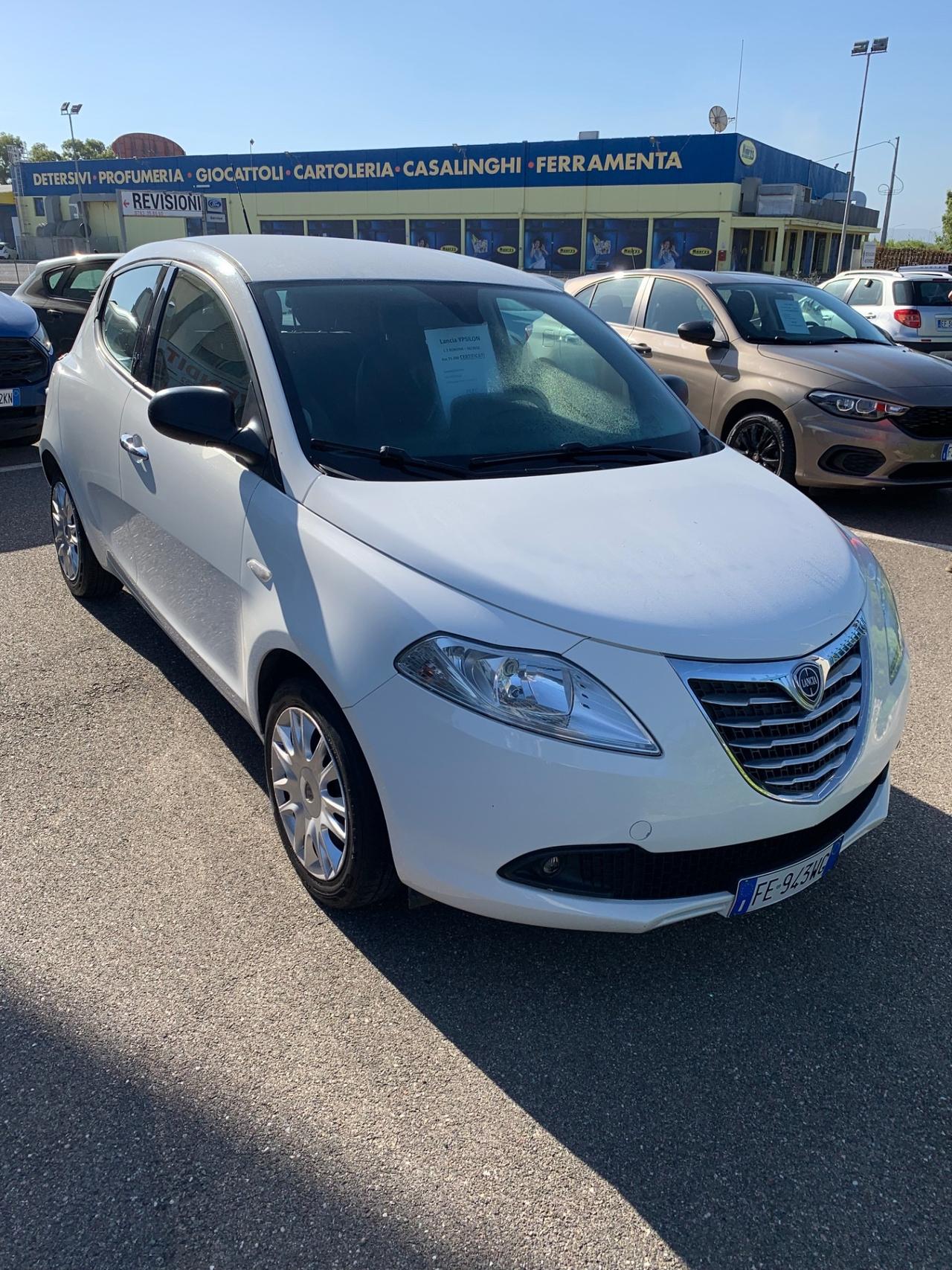Lancia Ypsilon 1.2 69 CV 5 porte Gold