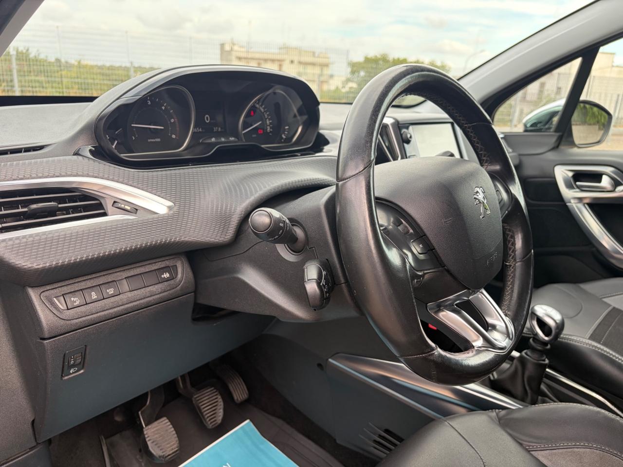 Peugeot 2008 1.6 e-HDi Allure 2014